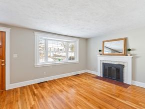 9 Pearl St, Walpole MA 02081