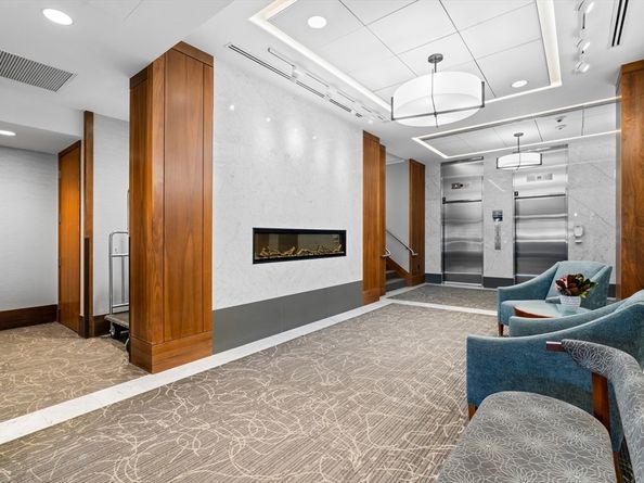 8 Whittier 18A, Boston MA 02114