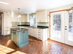 4 Brookview Rd, Millis MA 02054