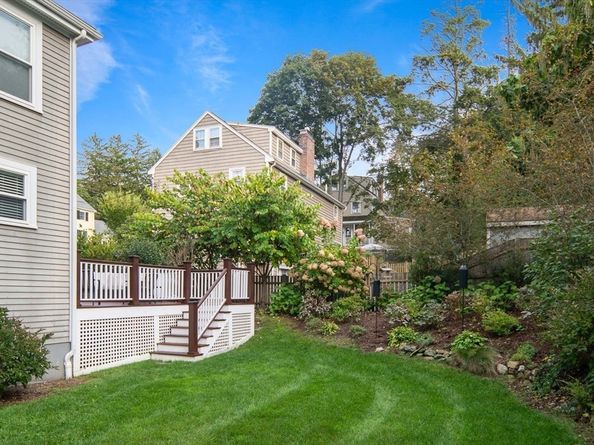 27 Tennyson Rd, Newton MA 02465