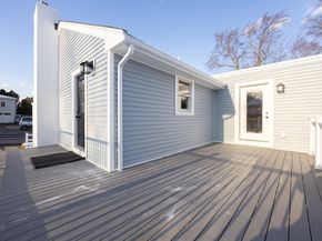 20 Caroline Ave, Ipswich MA 01938