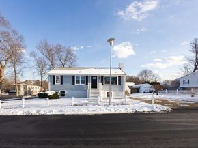 20 Caroline Ave, Ipswich MA 01938