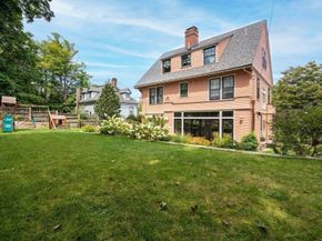 20 Rice St, Newton MA 02459