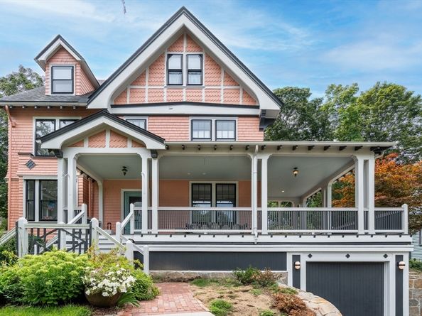 20 Rice St, Newton MA 02459