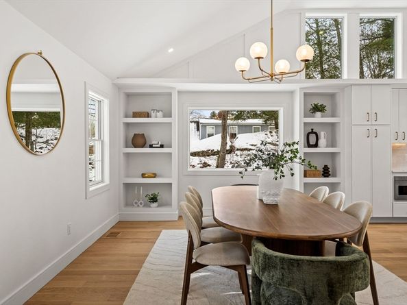 39 Canavan Dr, Braintree MA 02184