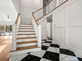 39 Canavan Dr, Braintree MA 02184