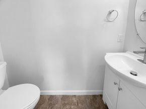 19 Crispwater Way 178, Hopkinton MA 01748