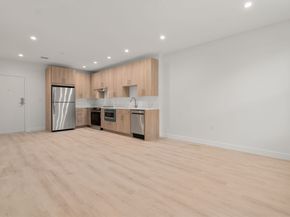 1151 Walnut 304, Newton MA 02461