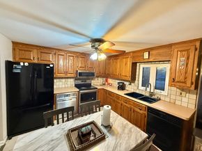 21 Simmons Ave, Brockton MA 02301