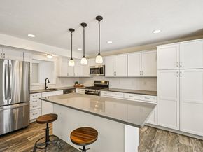 16 Rockingham Drive 131, Tewksbury MA 01876