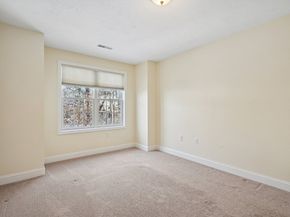 16 Rockingham Drive 131, Tewksbury MA 01876