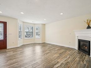 16 Rockingham Drive 131, Tewksbury MA 01876