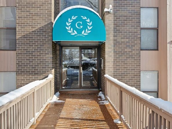 18 Shrewsbury Green Dr I, Shrewsbury MA 01545