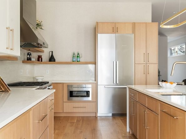 161 Cushing St, Cambridge MA 02138