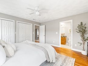 70 Sylvan St 70, Melrose MA 02176