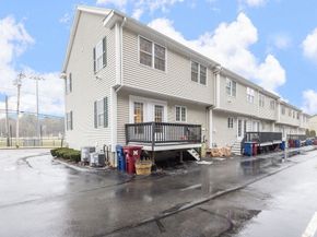 70 Sylvan St 70, Melrose MA 02176