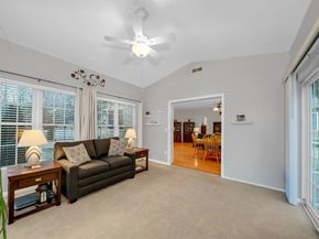 11 Summerfield Drive 11, Uxbridge MA 01569