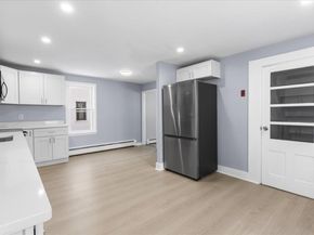 31 Webster St, Winchendon MA 01475