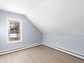 31 Webster St, Winchendon MA 01475
