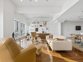 360 Newbury 709/710, Boston MA 02115