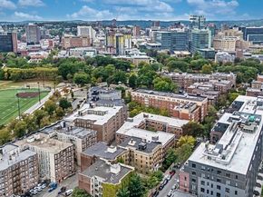 62 Queensberry St 204, Boston MA 02215