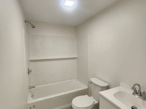 56 Brattle St, Athol MA 01331
