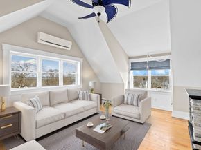 31 Mayflower St 3, Plymouth MA 02360