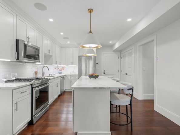 480 W Broadway 303, Boston MA 02127