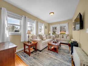 59 Washington St, Ipswich MA 01938