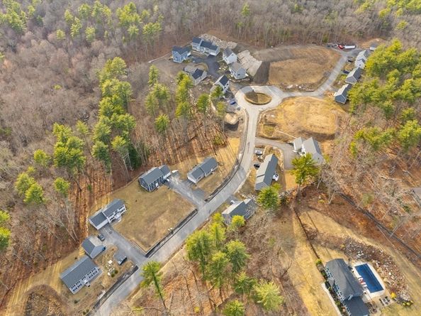 16A Pine Hill Way 16AA, Harvard MA 01451
