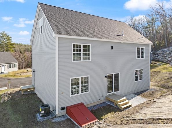 16A Pine Hill Way 16AA, Harvard MA 01451