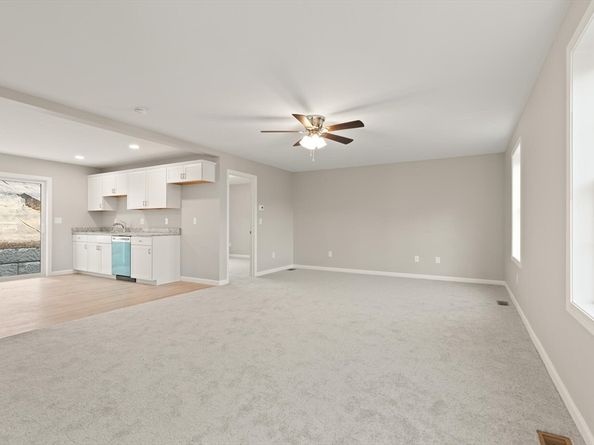 16A Pine Hill Way 16AA, Harvard MA 01451