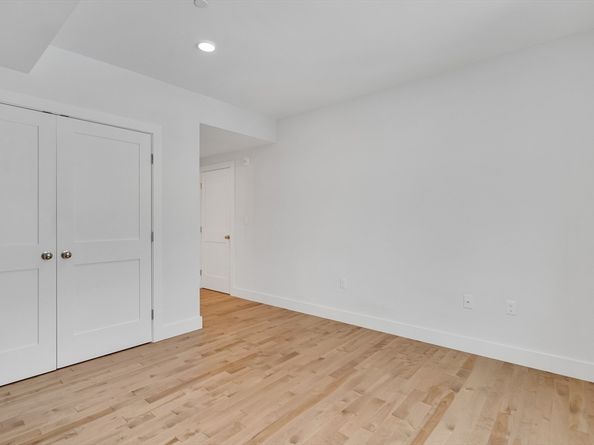 50 Hichborn 408, Boston MA 02135