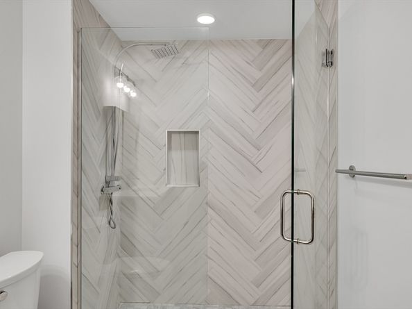50 Hichborn 408, Boston MA 02135