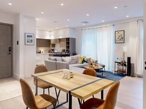 69 Walnut St 6, Brookline MA 02445