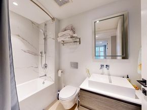 69 Walnut St 6, Brookline MA 02445