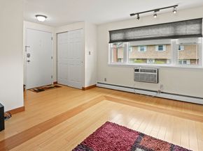 44 Kingston Street 44, North Andover MA 01845