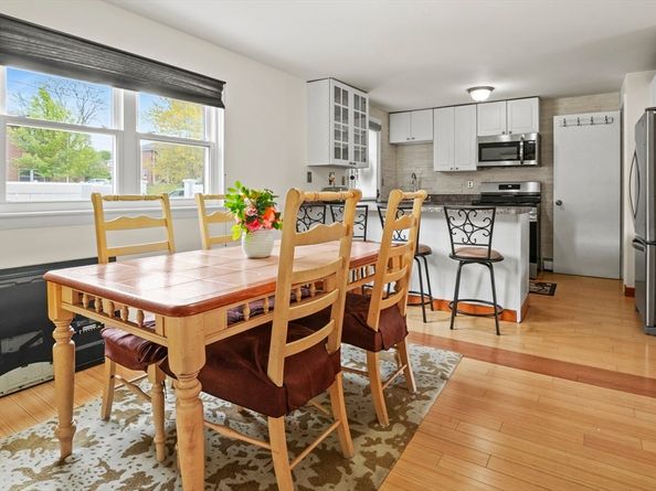 44 Kingston Street 44, North Andover MA 01845