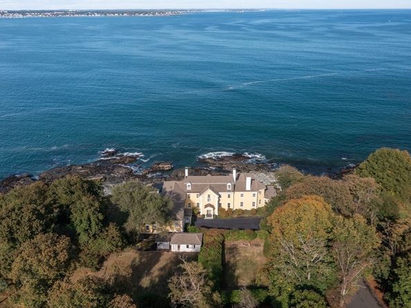 66 Ocean St, Nahant MA 01908