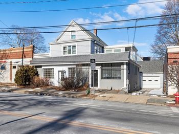 1205 Massachusetts Ave