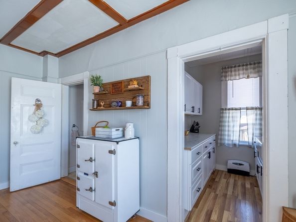 59 Washington St, Ipswich MA 01938