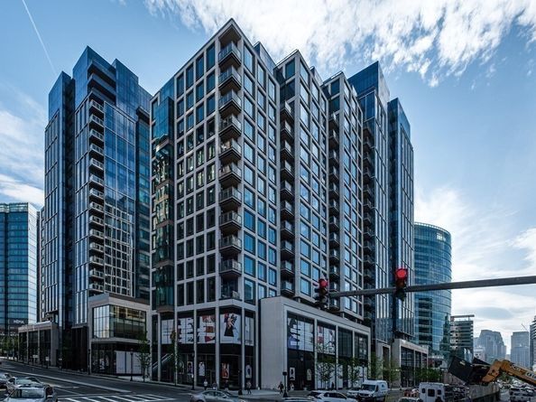 135 Seaport Blvd 1508, Boston MA 02210