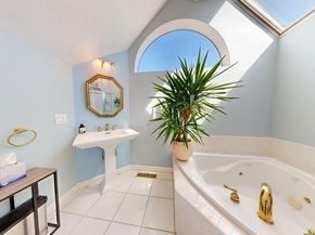 19 Deer Path 19, Hudson MA 01749