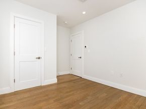 4 Chickatawbut St, Boston MA 02122