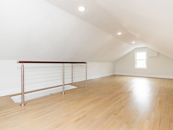 4 Chickatawbut St, Boston MA 02122