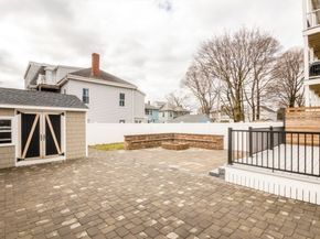 4 Chickatawbut St, Boston MA 02122