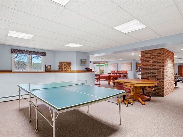 31 Rivercrest Drive, West Newbury MA 01985