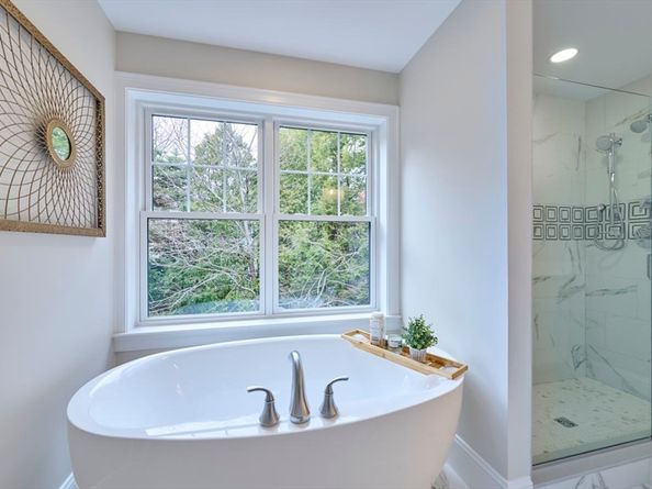 51 Greeley Cir, Arlington MA 02474