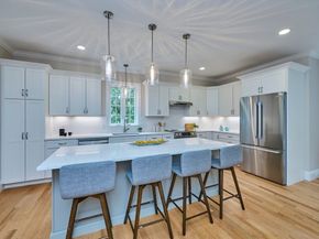 51 Greeley Cir, Arlington MA 02474