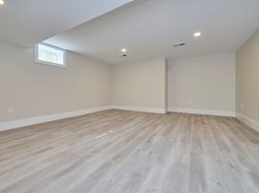 51 Greeley Cir, Arlington MA 02474